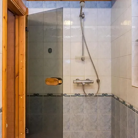 Сasa de vacaciones Metsola - Huilinpaikka By Interhome