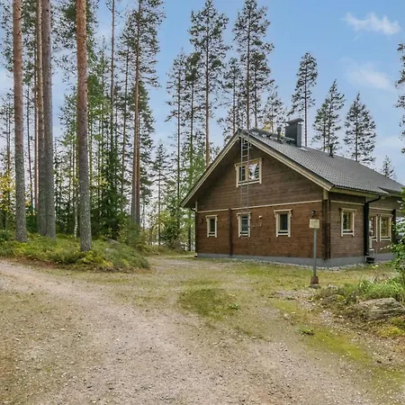 Сasa de vacaciones Metsola - Huilinpaikka By Interhome